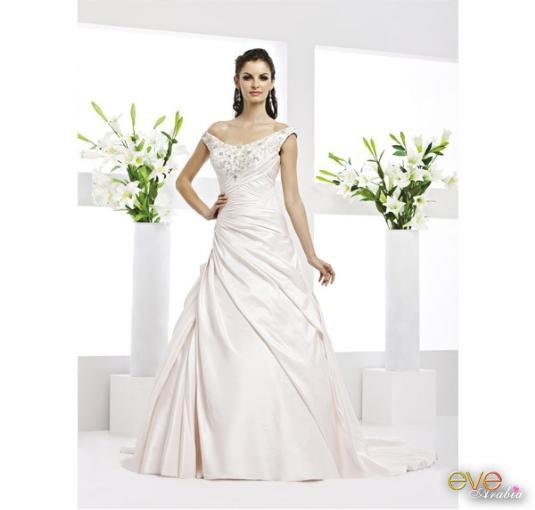 فساتين زفاف وخطوبه ماركة فيروميا العالميه 2012 